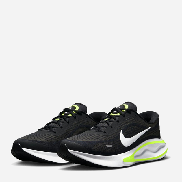 Чоловічі кросівки для бігу Nike Journey Run FN0228-004 (45 EUR) Чорні